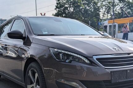 Peugeot 308 144.500 km 8.190 &euro; Mainz 55128
