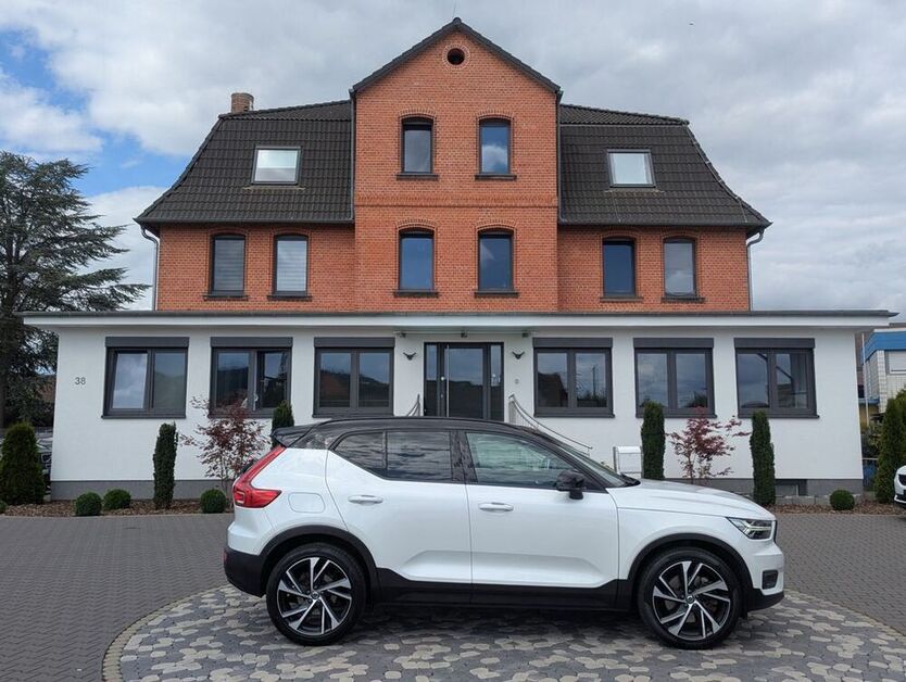 XC40