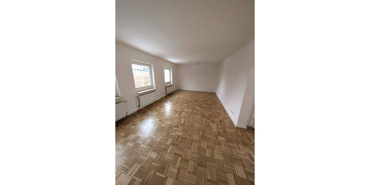 Etagenwohnung Buxtehude - 2 Zimmer, 91 m&sup2;, 395.000&euro; | Angebot:24859071