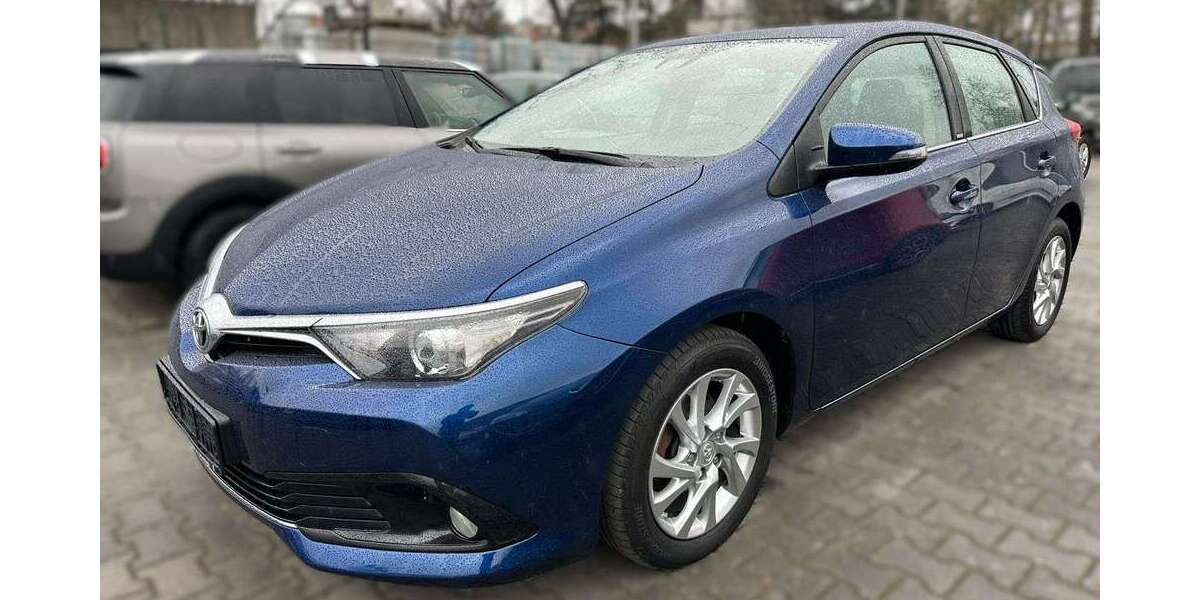 Toyota Auris 46.000 km 15.800 &euro; Berlin-Spandau 13585