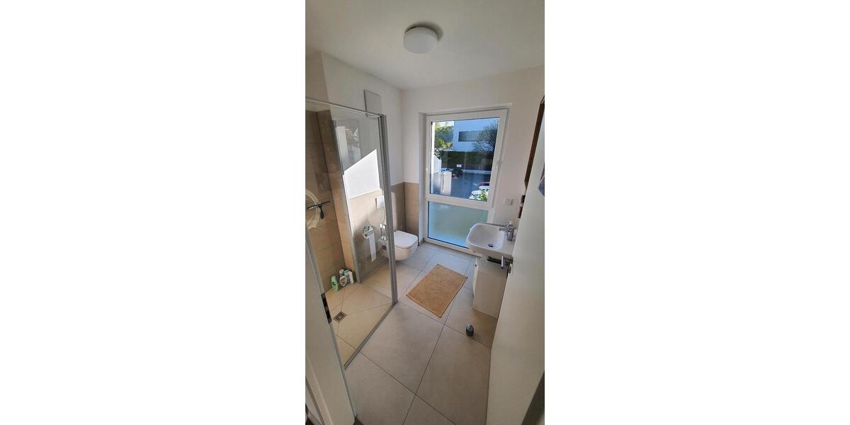 Etagenwohnung Marburg - 3 Zimmer, 77 m&sup2;, 1.350&euro; | Angebot:26326812