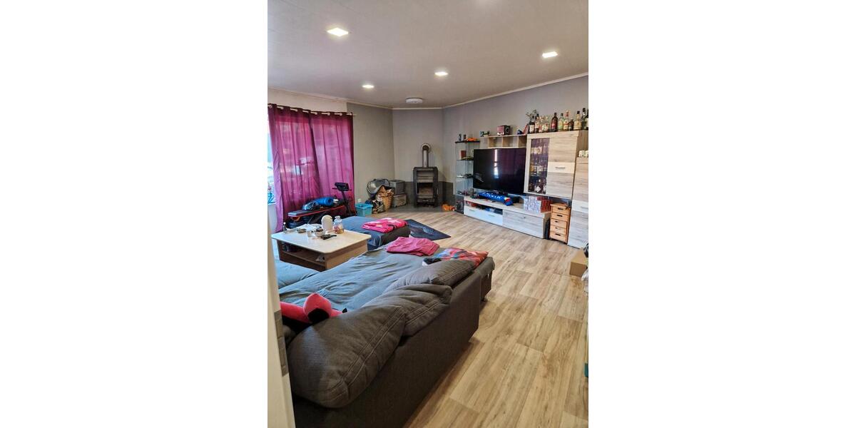 Erdgeschoßwohnung Weyhausen - 3 Zimmer, 104 m&sup2;, 185.000&euro; | Angebot:26461932
