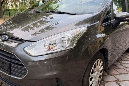 Ford B-Max 110.590 km 4.990 &euro; Berlin 12249