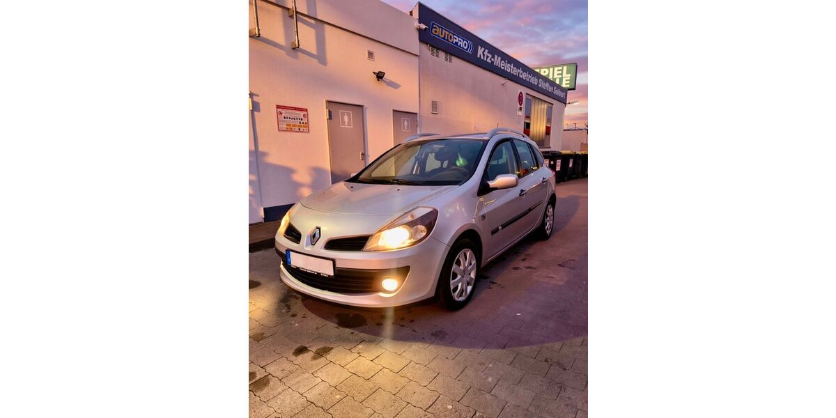 Renault Clio 141.000 km 2.350 &euro; Driedorf 35759