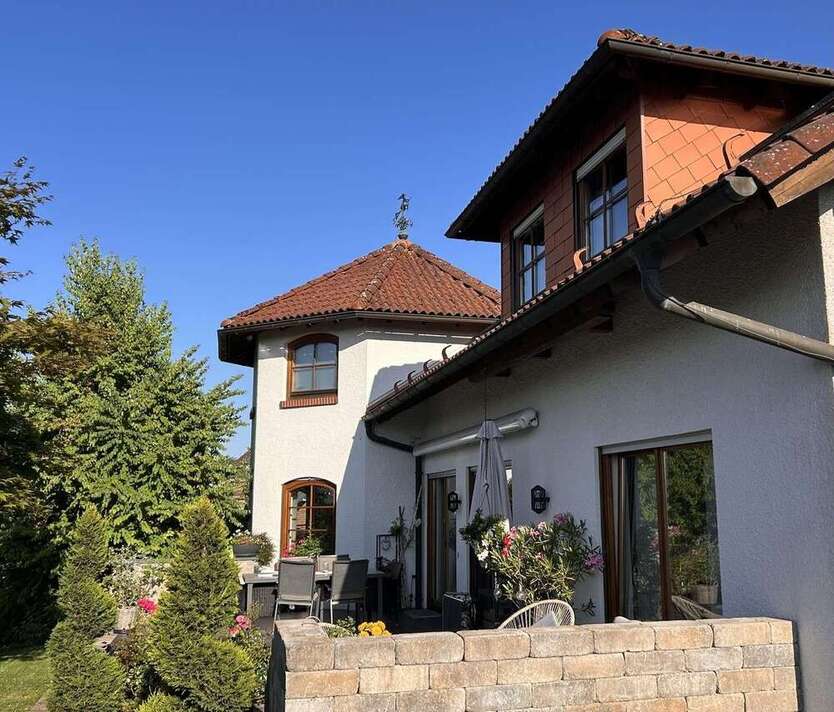 Haus zum Kaufen in MengerskirchenWaldernbach 588.000 € 280 m²