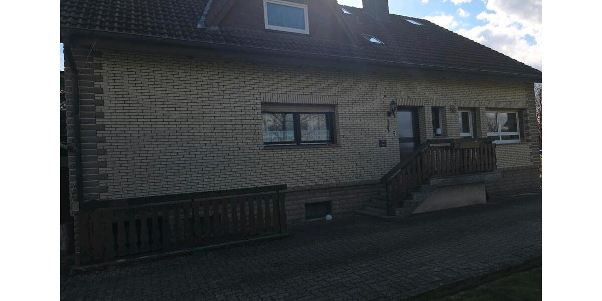 Einfamilienhaus Aerzen - 9 Zimmer, 285 m&sup2;, 299.000&euro; | Angebot:26050456