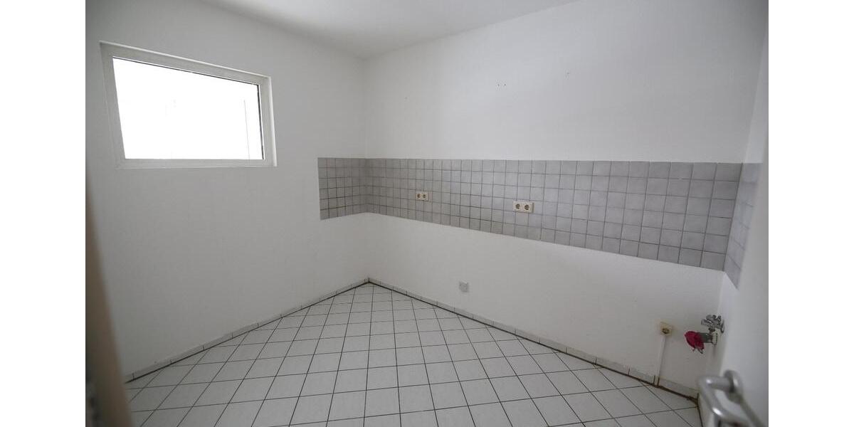 Etagenwohnung Zwickau Zwickau-West - 1 Zimmer, 44 m&sup2;, 39.000&euro; | Angebot:24702760