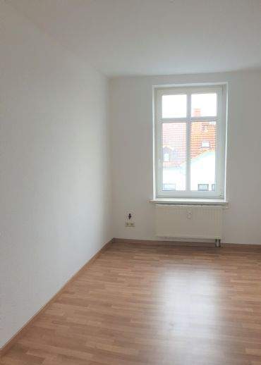 Zimmer Zwickau Pöhlau - 3 Zimmer, 75 m&sup2;, 380&euro; | Angebot:26389544