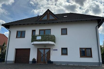 Haus Montabaur - 9 Zimmer, 266 m&sup2;, 590.000&euro; | Angebot:26227061