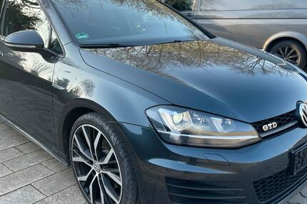 VW Golf 277.000 km 8.650 &euro; Solms 35606