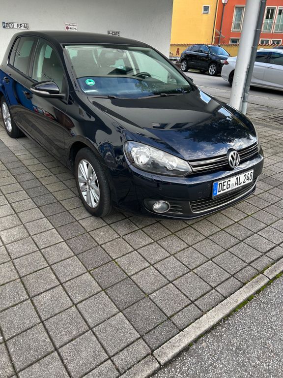 VW Golf 132.000 km 6.400 € Deggendorf 94469