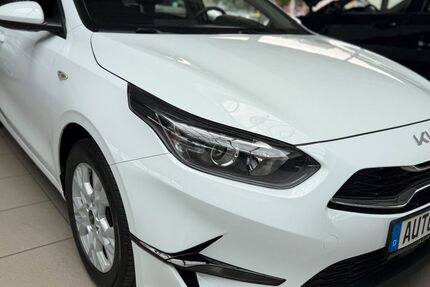 Kia ceed Sportswagon 70.000 km 17.490 &euro; Bottrop 46236