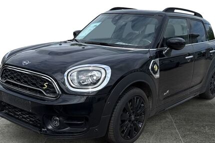 Mini Countryman SE (Cooper) 61.212 km 20.990 &euro; Mühldorf am Inn 84453