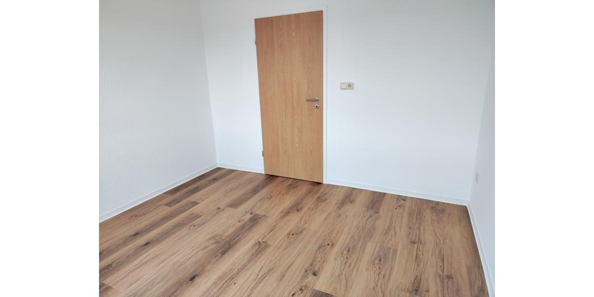 Etagenwohnung Eisleben (Lutherstadt) - 3 Zimmer, 62 m&sup2;, 390&euro; | Angebot:25376539