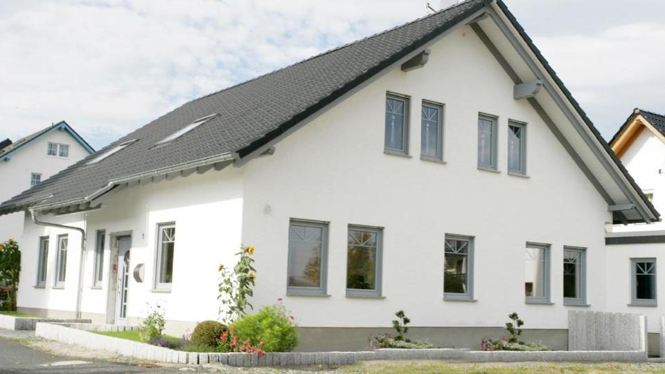 Mehrfamilienhaus, Wohnhaus Winterberg - 9 Zimmer, 200 m&sup2;, 550.000&euro; | Angebot:26960043