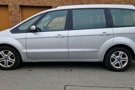 Ford Galaxy 219.000 km 5.899 &euro; Gelsenkirchen 45881