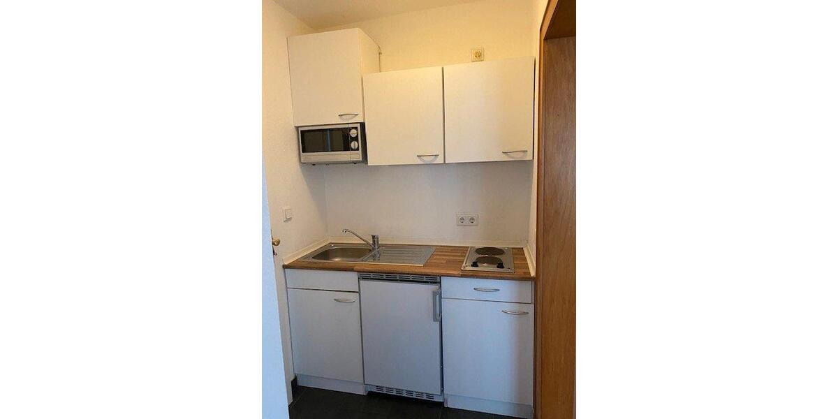Dachgeschoßwohnung Steinheim - 2 Zimmer, 35 m&sup2;, 240&euro; | Angebot:26285673