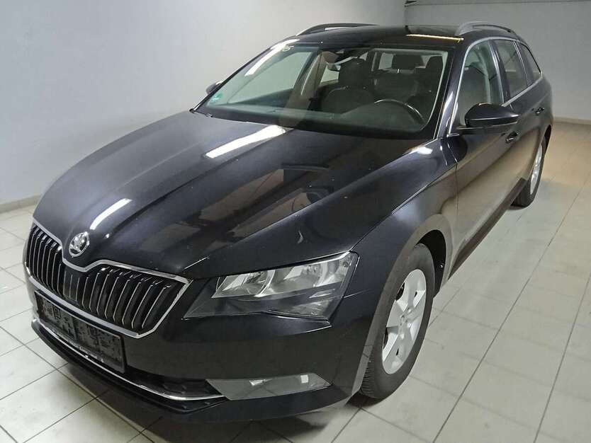 Skoda Superb 300.000 km 7.200 € Lahr/Schwarzwald 77933