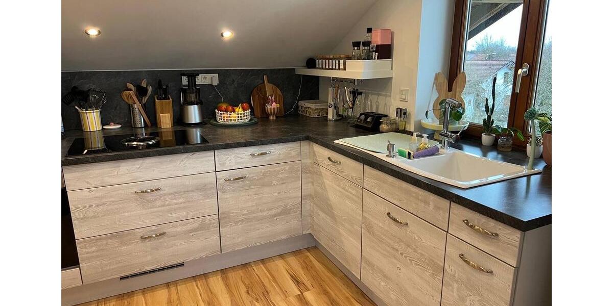 Dachgeschoßwohnung Tuntenhausen - 2 Zimmer, 71 m&sup2;, 1.050&euro; | Angebot:26394283