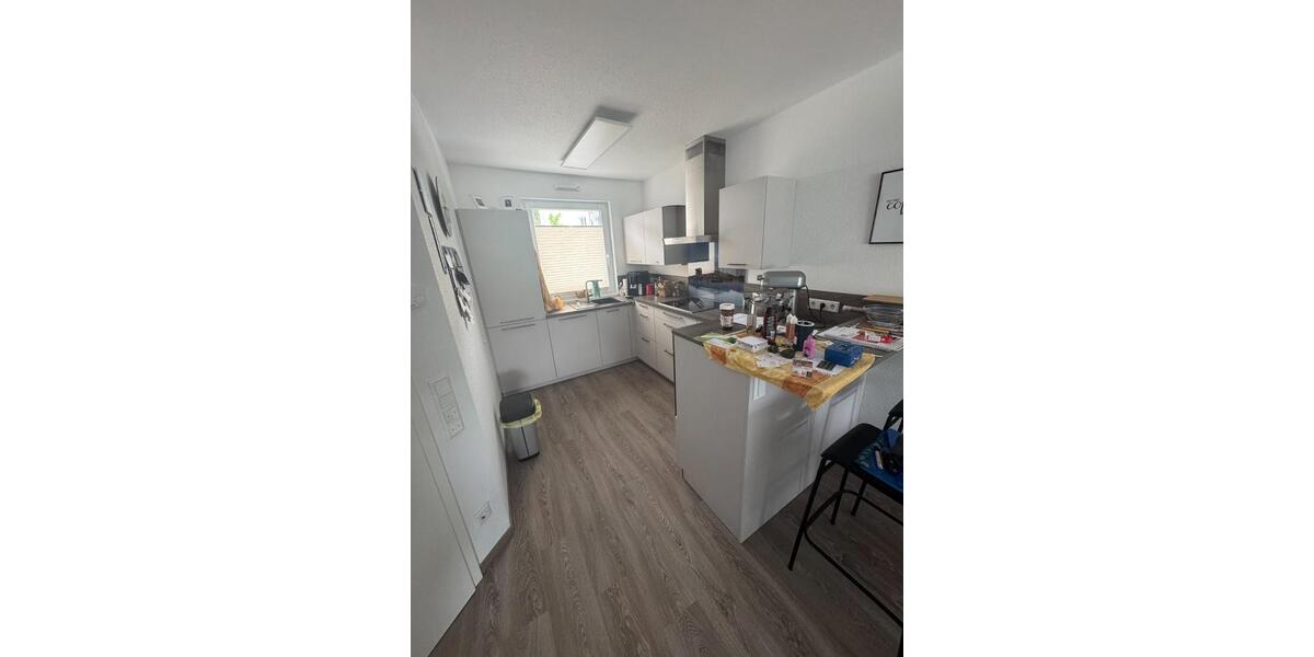 Reihenhaus Bad Endbach - 6 Zimmer, 128 m&sup2;, 1.350&euro; | Angebot:24417848