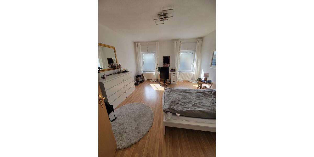 Etagenwohnung Paderborn Univiertel - 3 Zimmer, 100 m&sup2;, 660&euro; | Angebot:26234619
