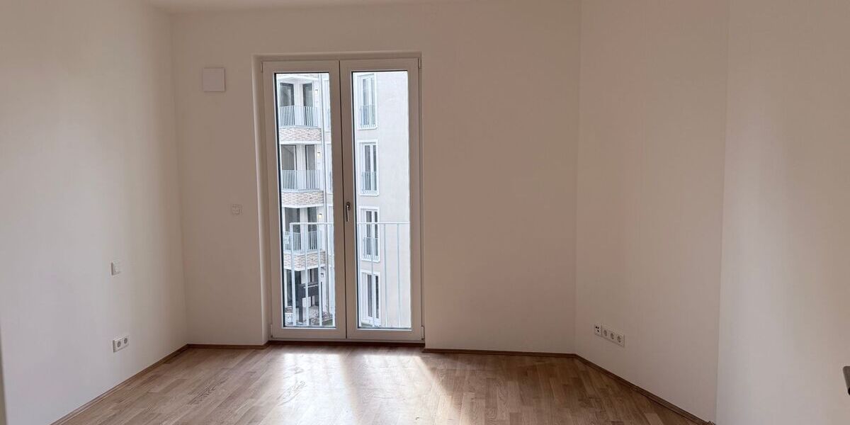 Große, helle 2-Zimmer-Wohnung mit Loggia und Einbauküche - Appartement Darmstadt Darmstadt-Mitte | Angebot:27432943