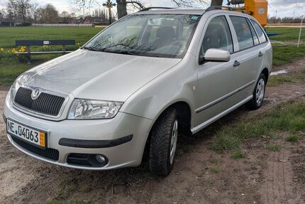 Skoda Fabia 195.000 km 1.500 &euro; Grevenbroich 41516