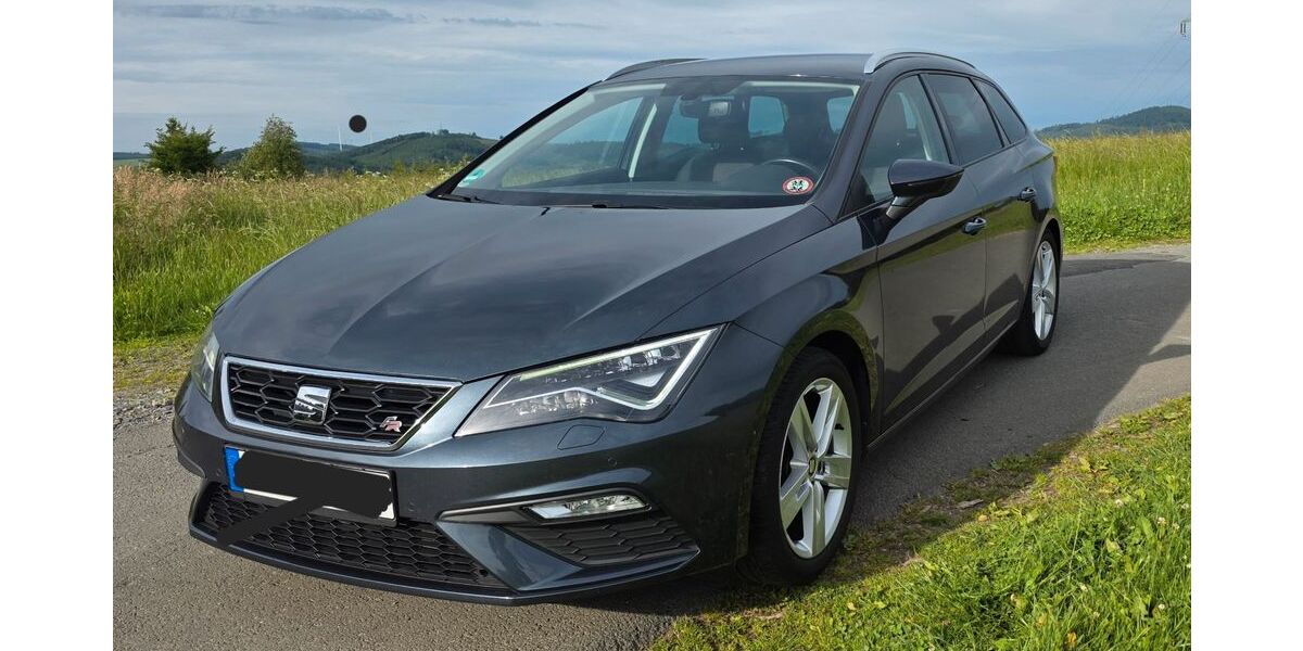 Seat Leon 56.560 km 15.900 &euro; Olsberg 59939