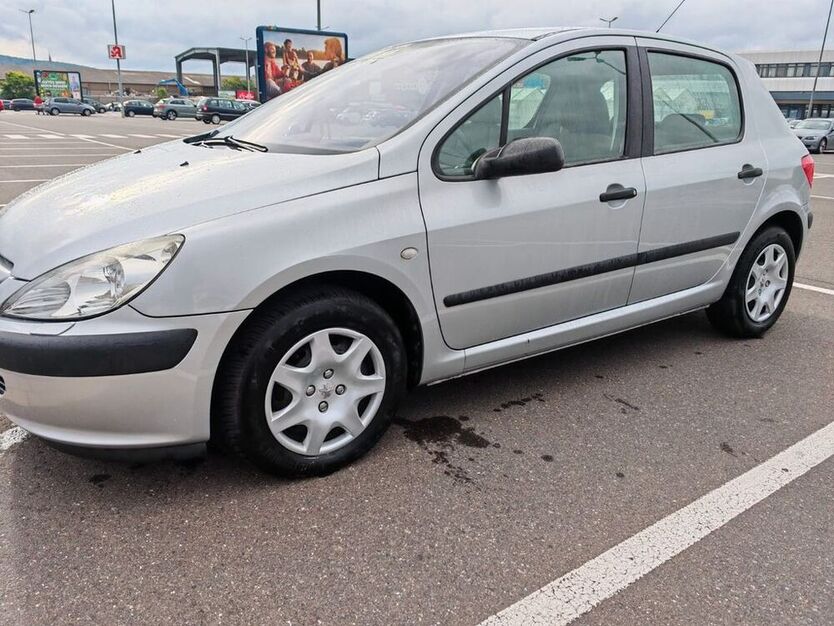 307
