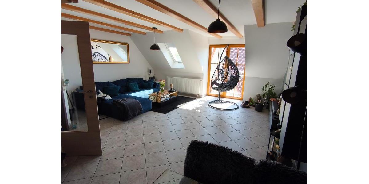 4 Zi. Wohnung in DG Galerie mit Garten (auf Wunsch), Balkon und Garage in Höchstadt OT - Etagenwohnung Höchstadt OT | Angebot:26409507