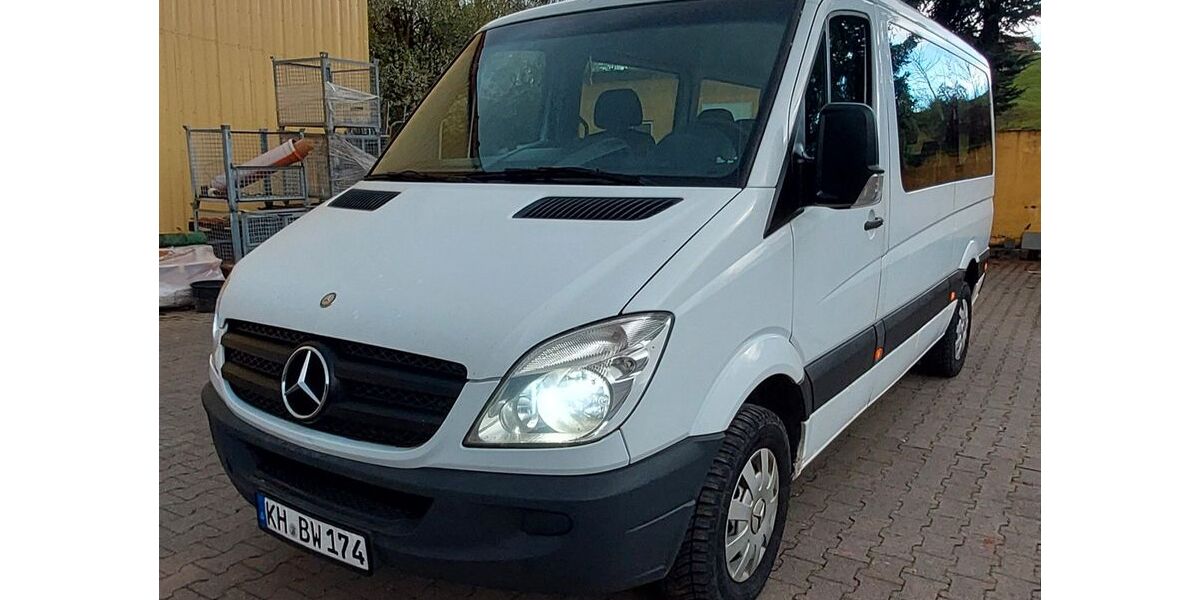 Mercedes-Benz Sprinter 225.000 km 8.900 &euro; Kirschroth 55566