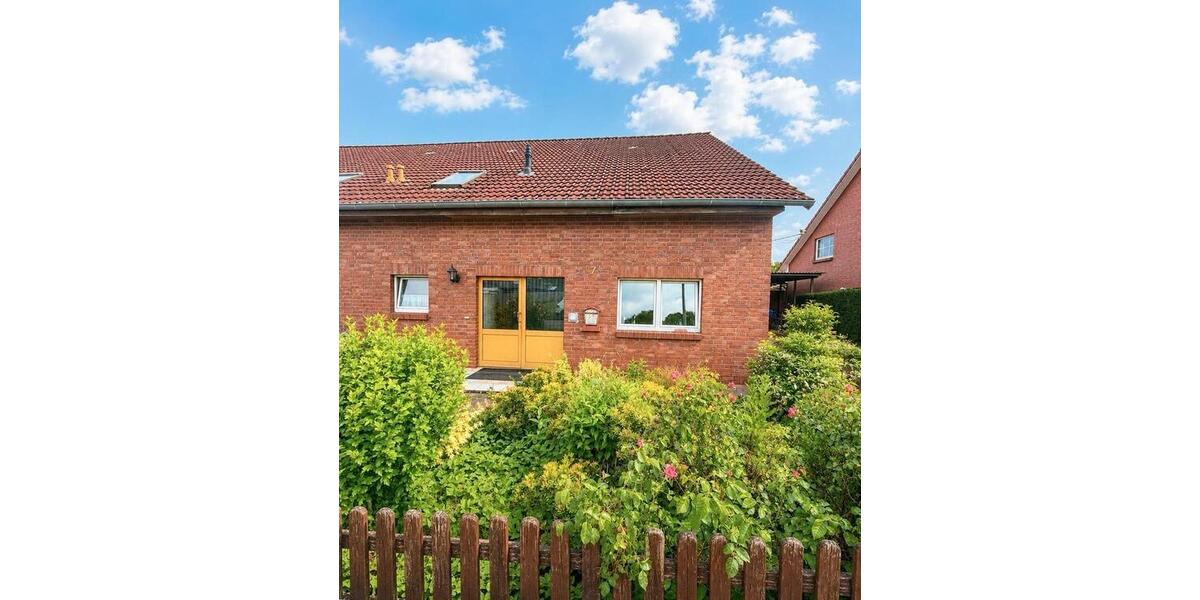 Doppelhaushälfte Hankensbüttel - 7 Zimmer, 165 m&sup2;, 230.000&euro; | Angebot:26786898