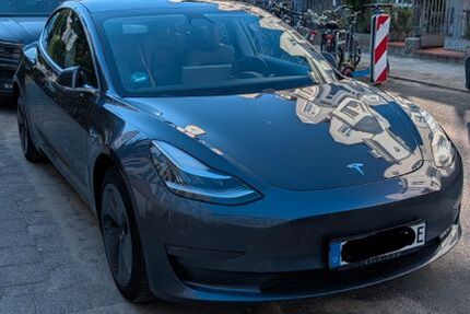 Tesla Model 3 105.272 km 22.000 &euro; Bremen 28211
