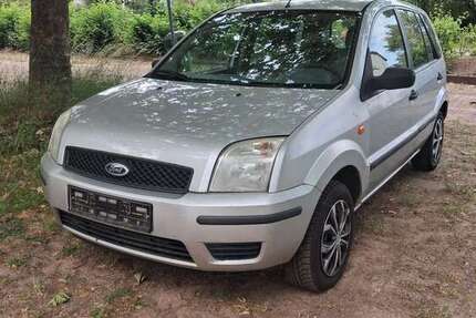 Ford Fusion 180.000 km 700 &euro; Saarlouis 66740
