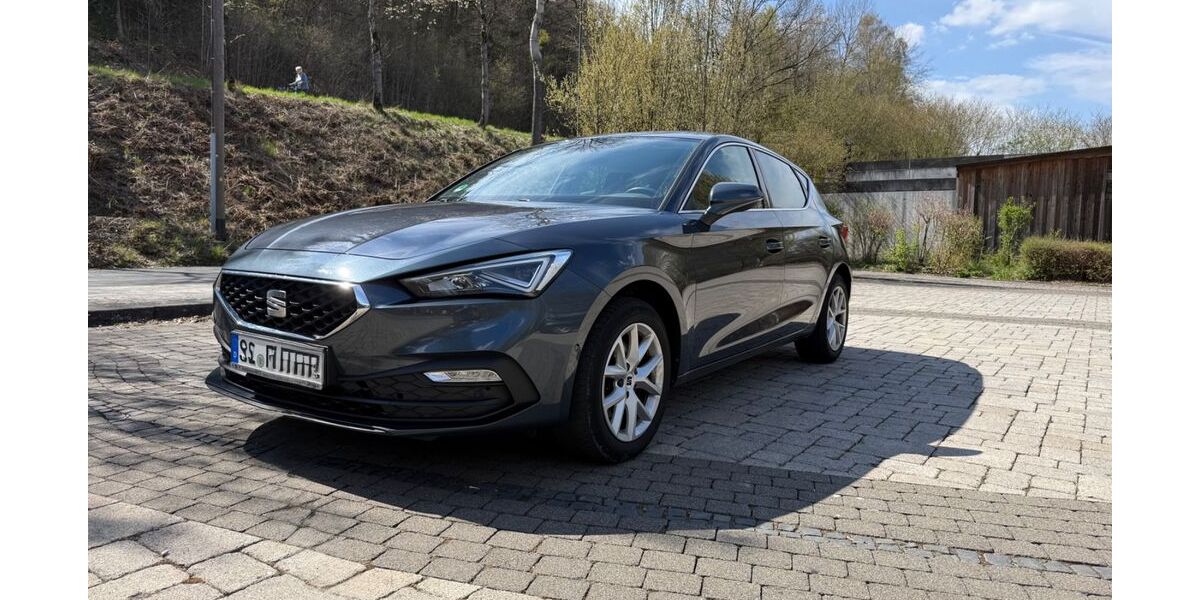 Seat Leon 74.000 km 14.500 &euro; Siegen 57080