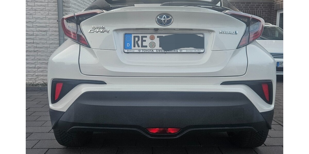 Toyota CHR 86.500 km 18.400 &euro; Herten 45699