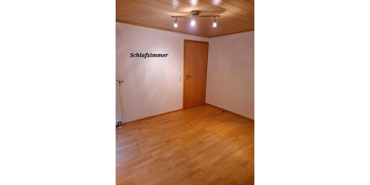 3 Zimmer Wohnung Zentral mit Balkon 3 zimmer
