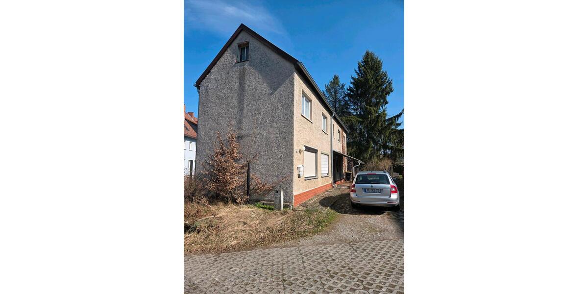 Einfamilienhaus Schleusingen - 6 Zimmer, 110 m&sup2;, 65.000&euro; | Angebot:25806628