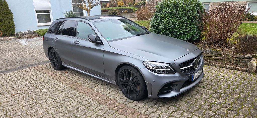 Mercedes-Benz C 300 98.000 km 28.500 &euro; Sommerhausen 97286