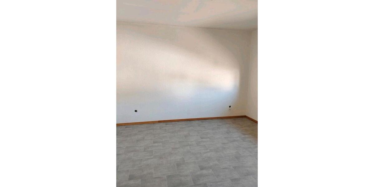 Reihenhaus Bornheim - 5 Zimmer, 100 m&sup2;, 1.550&euro; | Angebot:25333100