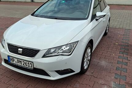 Seat Leon 98.000 km 11.475 € Mannheim 68165