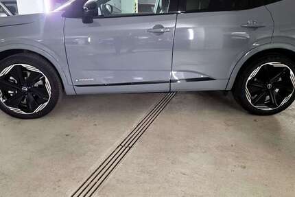 Nissan Qashqai 3.000 km 32.690 &euro; Berlin 12169