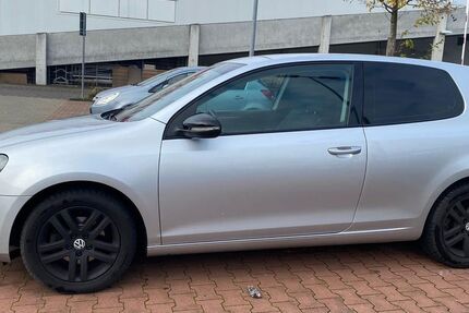 VW Golf 183.500 km 3.350 &euro; Hennef 53773