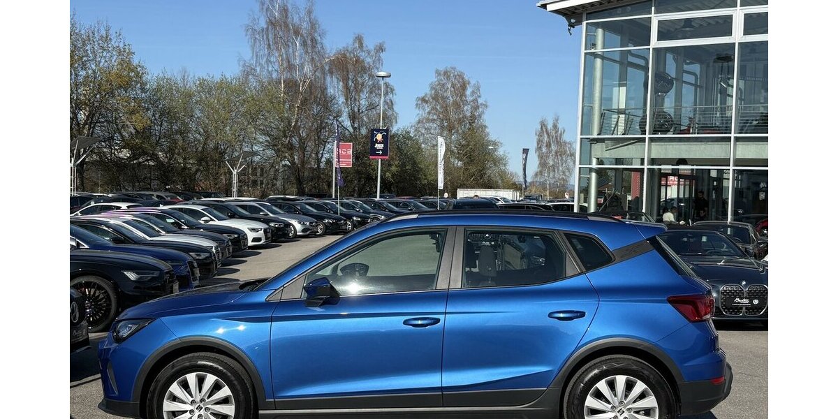 Seat Arona 1.0 TSI Style PDC/CARPLAY/KLIMAx2/ACC/DAB 28.461 km 16.900 &euro; Villingen-Schwenningen 78054