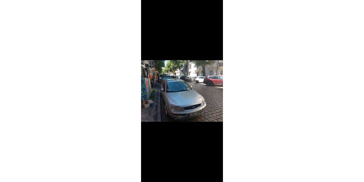 Ford Mondeo 150.701 km 2.400 &euro; Berlin 12053