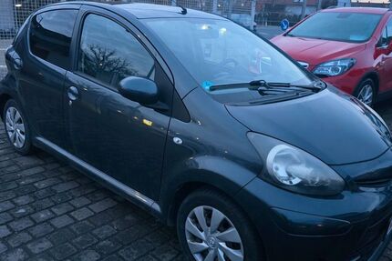 Toyota Aygo (X) 92.000 km 4.200 &euro; Randersacker 97236