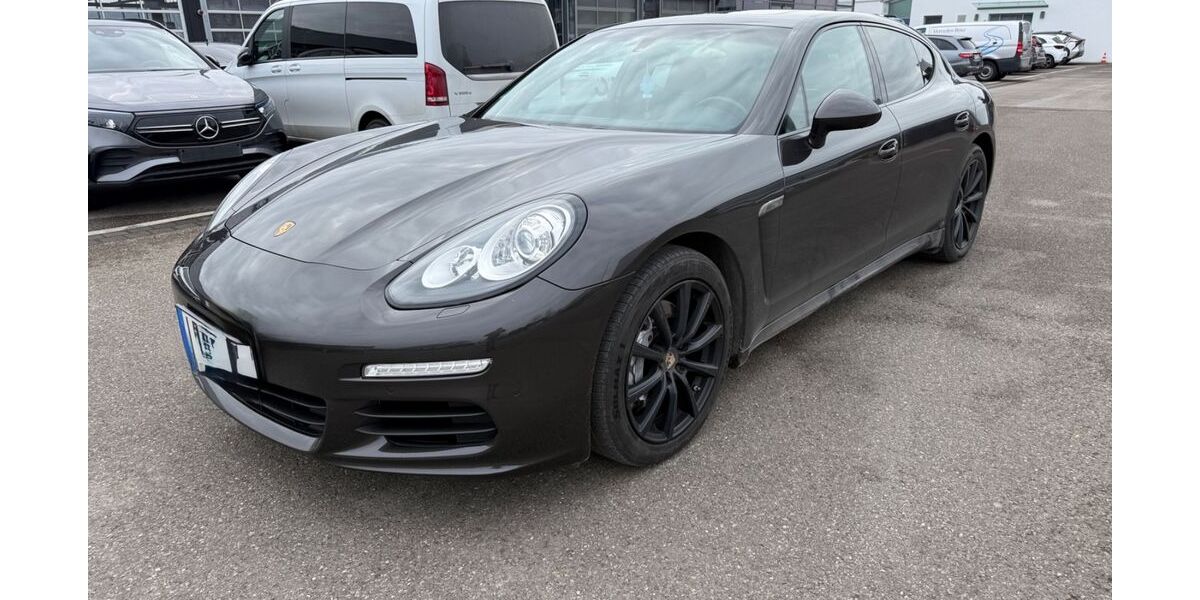 Porsche Panamera 189.500 km 27.000 &euro; Waiblingen 71332