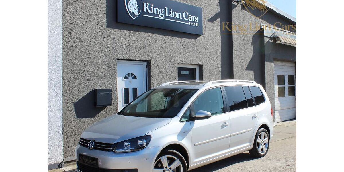 VW Touran 149.887 km 11.980 &euro; Berlin 10365