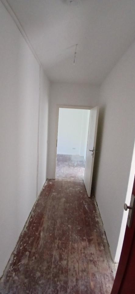7 Raum Wohnung, 2.OG, 130m²