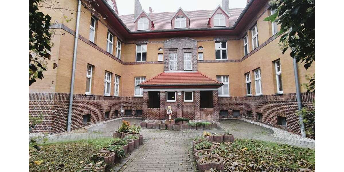 Wohnung zum Kaufen in Bitterfeld 73.500 € 74.17 m² 3 zimmer